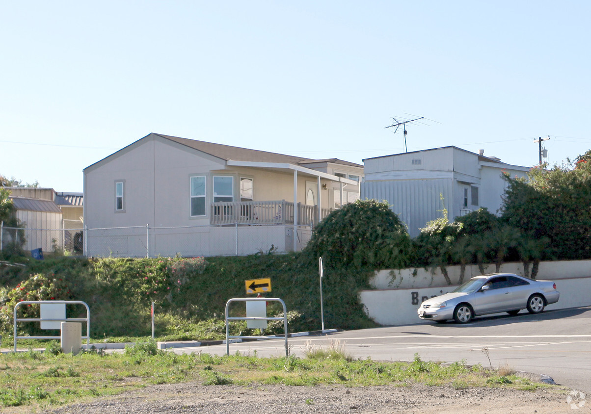 Building Photo - Bonita Vista Mobile Home Park