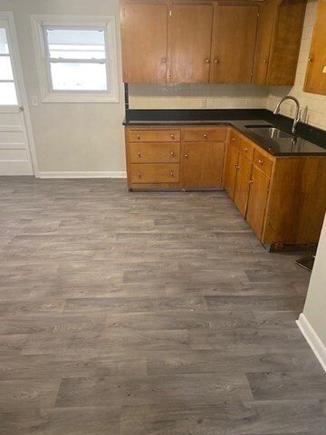 Foto del edificio - 3 Colonial Ave