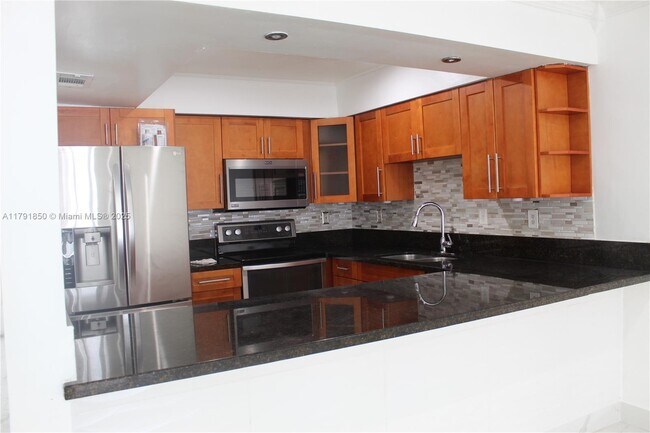 Foto del edificio - 1840 W 73rd Pl