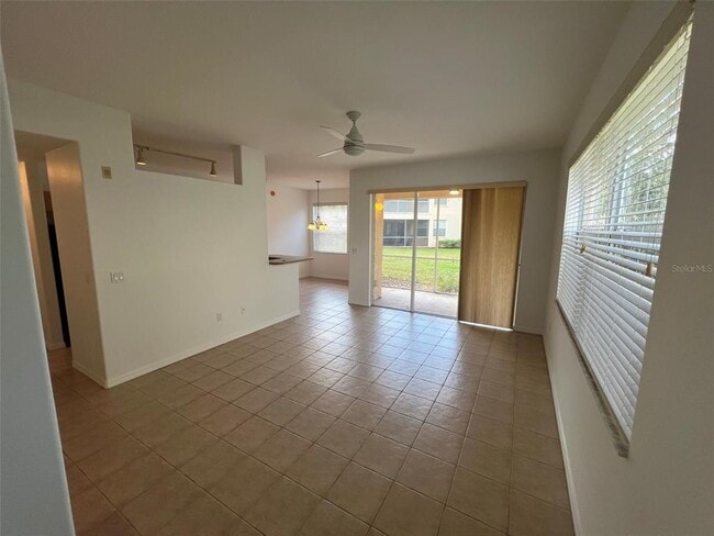 Building Photo - 4270 Vicenza Dr