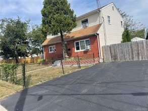 Building Photo - 615 Farmingdale Rd