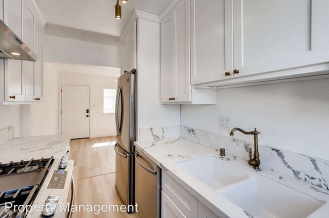 Foto del edificio - 3824 Overland Ave