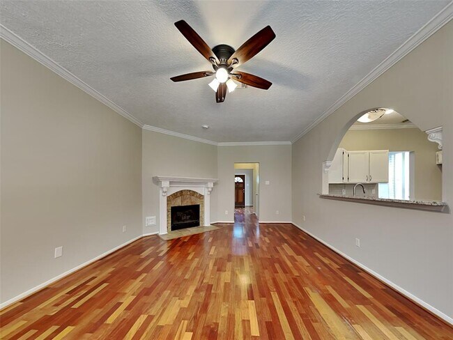 Building Photo - 16523 Wellers Way