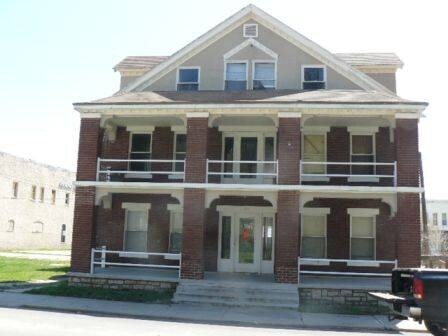 Primary Photo - 211 E Excelsior St