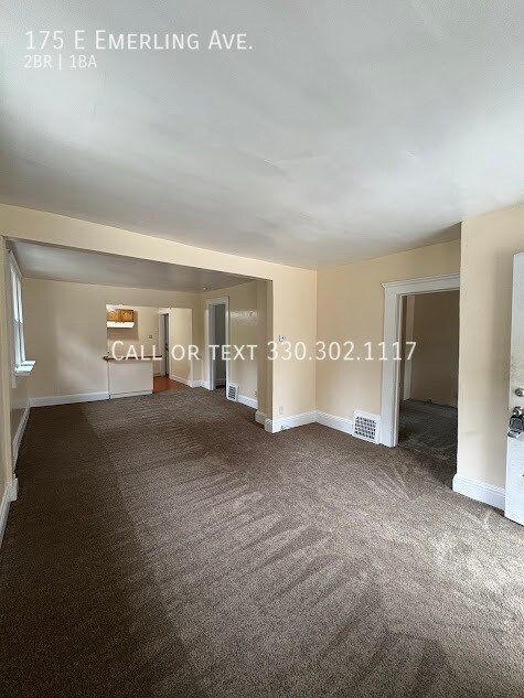 Building Photo - 175 E Emerling Ave