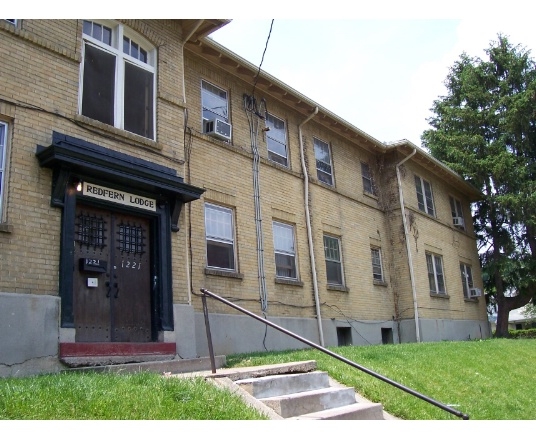 Building Photo - Redfern Lodge