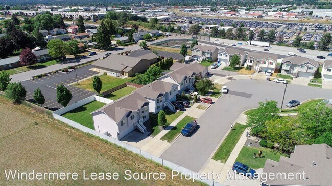 Foto del edificio - 4 br, 3 bath House - 1805 N Oberlin Road