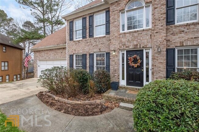 Building Photo - 3020 Summer Point Dr