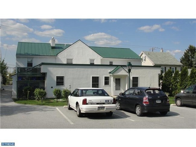 Foto del edificio - 20 S Village Ave
