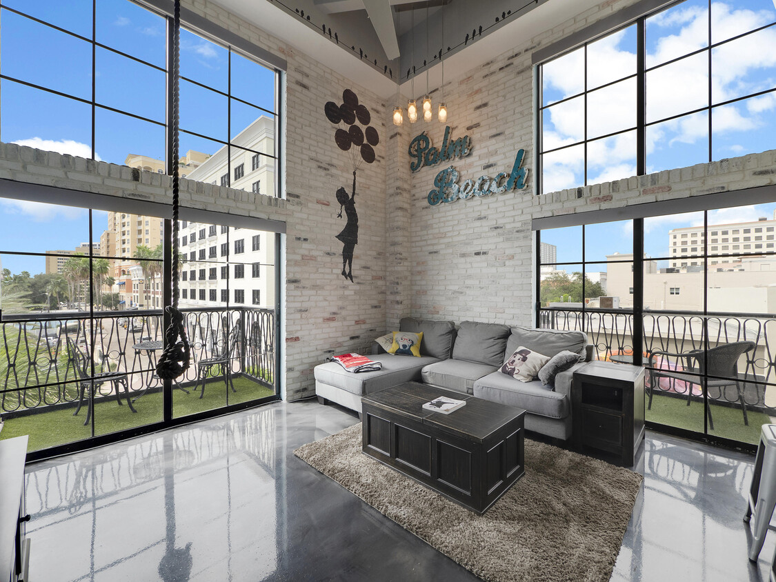 Foto principal - 101 N Clematis St