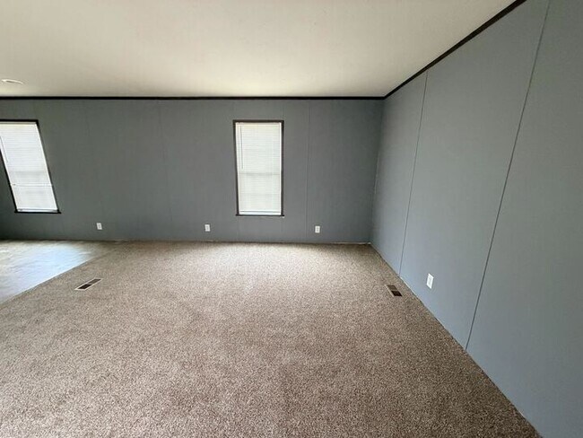 Foto del edificio - 76 E U.S. Hwy 6