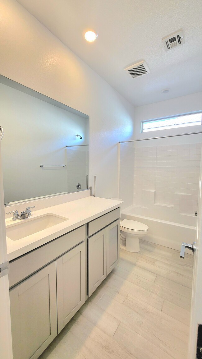 Building Photo - 5991 Trevano Ave