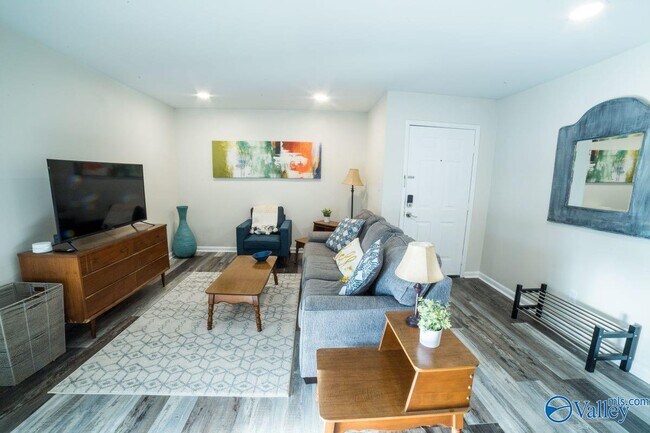 Foto del edificio - 12332 Chicamauga Trail SE