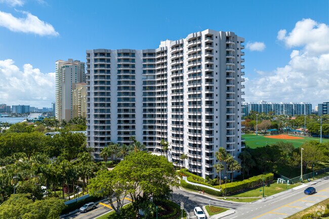 Parc Central Aventura South