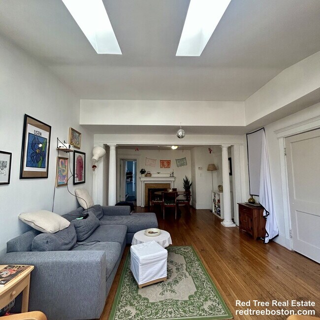 Foto del edificio - 8 Selkirk Rd