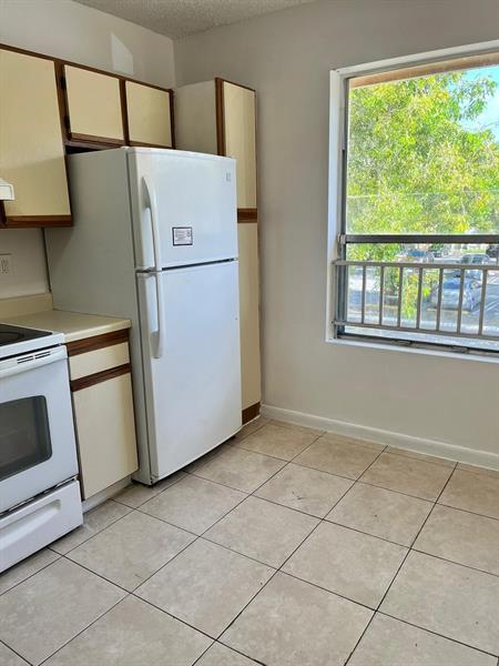 Foto del edificio - 8030 SW 21st Ct