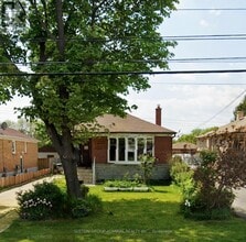 Building Photo - 34 Crocus Dr