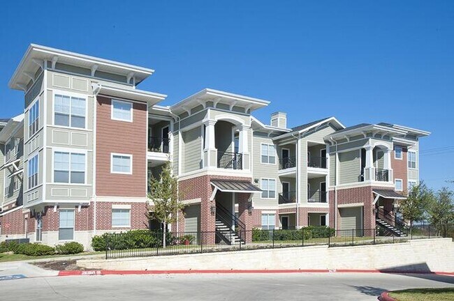 Foto del edificio - 3010 W Loop 1604 N