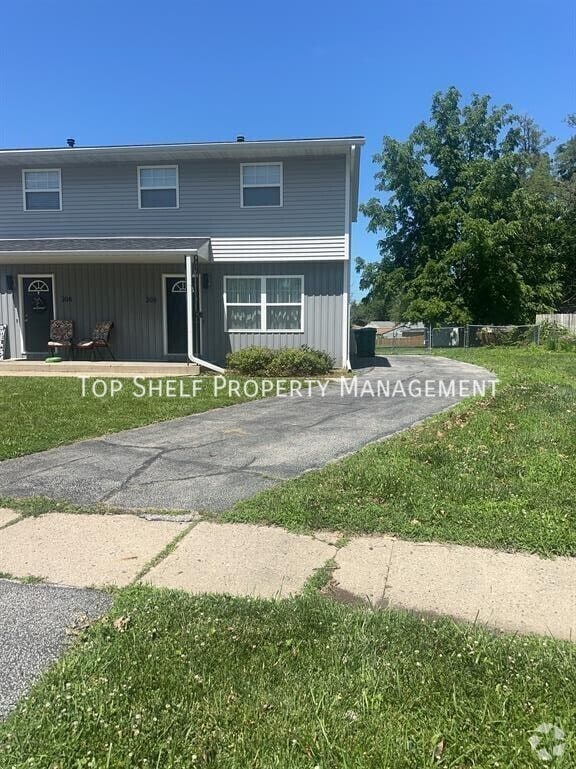 Building Photo - 306 SW Westview Dr