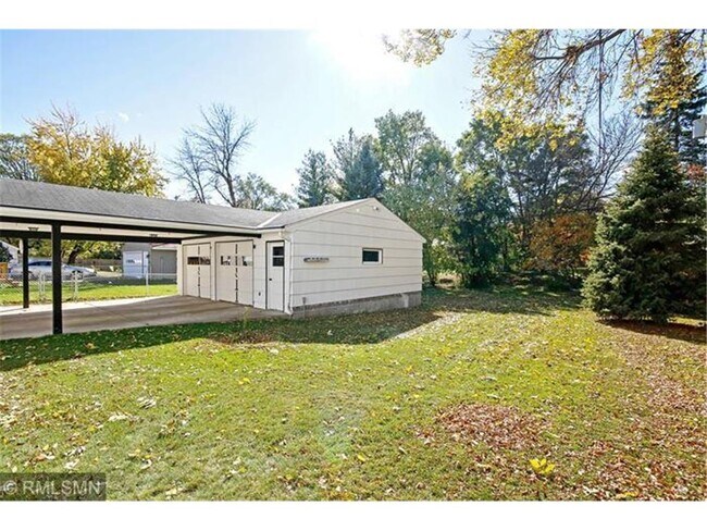 Building Photo - 5024 Mayview Rd