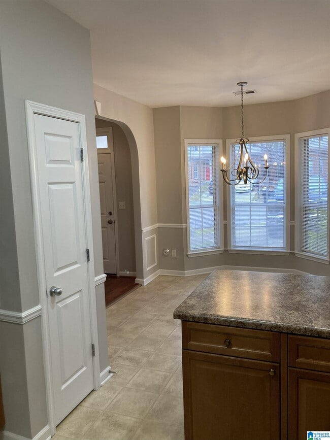 Foto del edificio - 200 Calloway Ln