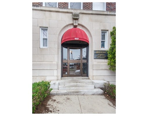 Building Photo - 1607 Commonwealth Ave