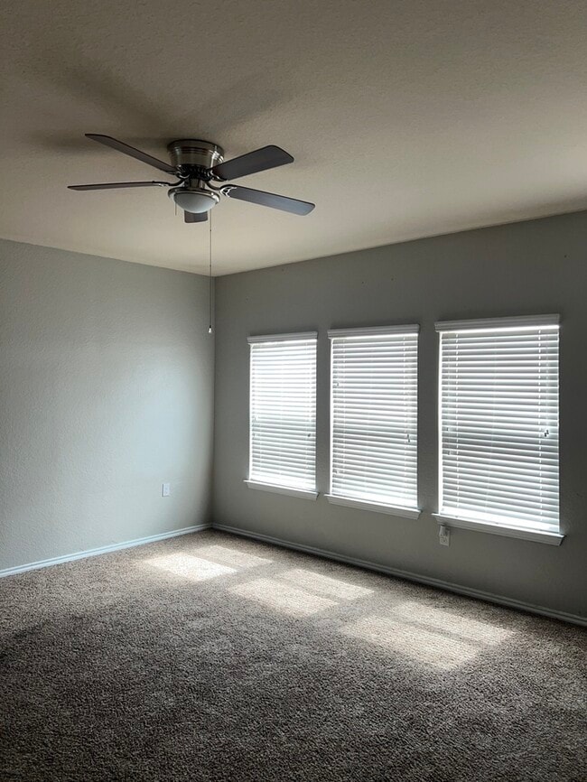 Building Photo - 5614 Cielo Ranch, San Antonio, TX 78218