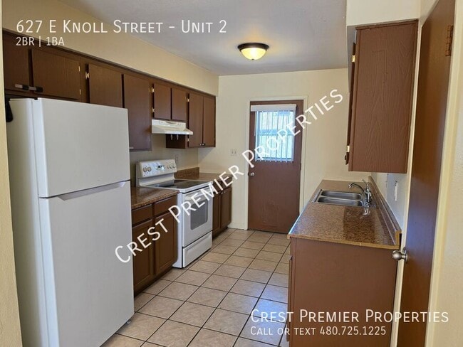 Building Photo - 627 E Knoll St