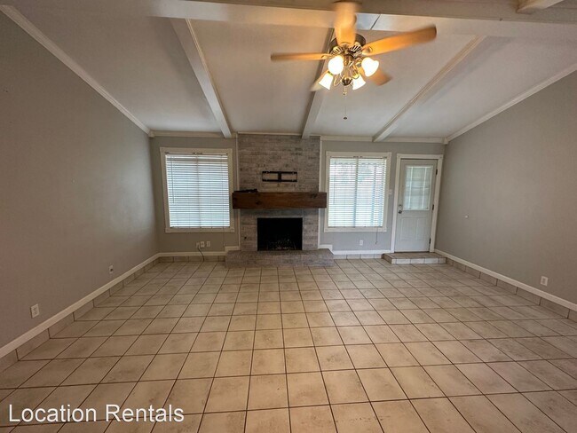 Building Photo - 3 br, 2 bath House - 5002 57th Street