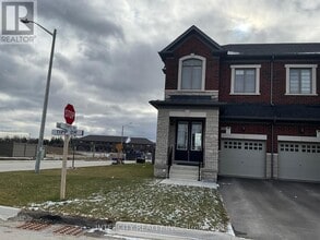 Building Photo - 53 Tipp Dr