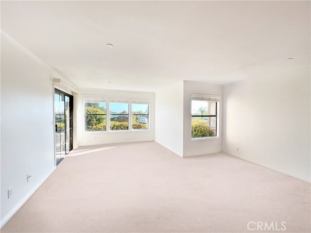 Building Photo - 1074 Calle del Cerro