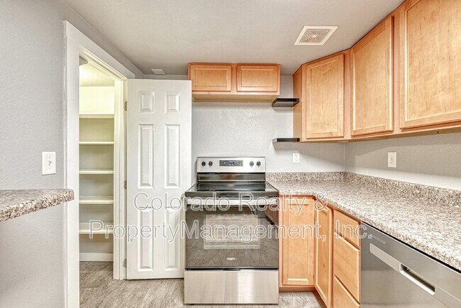 Foto del edificio - 1029 Farragut Avenue