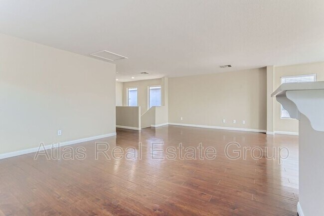 Foto del edificio - 11584 S Stivali St