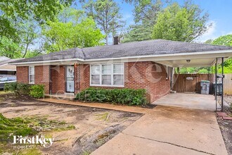 Building Photo - 1515 Mt Moriah Rd