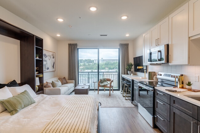 The Hudson apartments — community photo - The Hudson