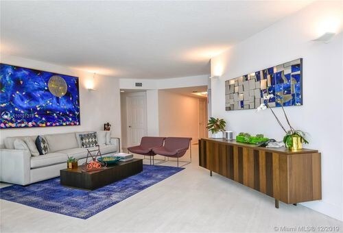 Foto del edificio - 3370 Hidden Bay Dr