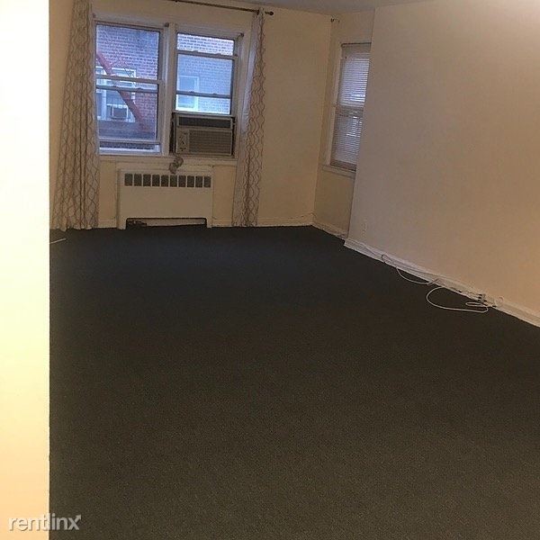 Building Photo - 1 br, 1 bath Apartment - 32 Broad Street East