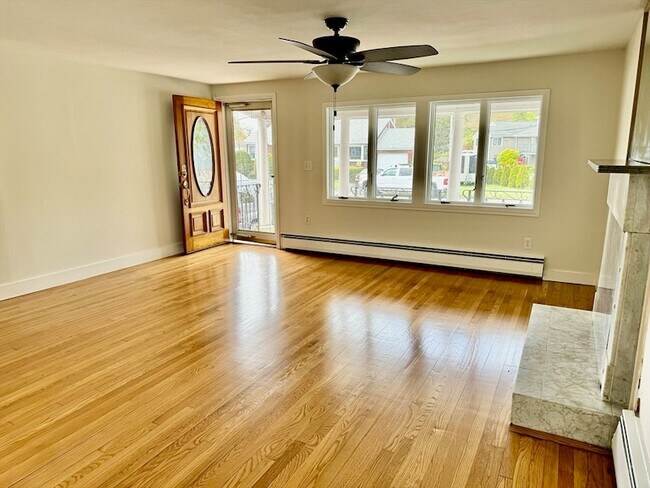 Foto del edificio - 634 Nantasket Avenue Unit 1