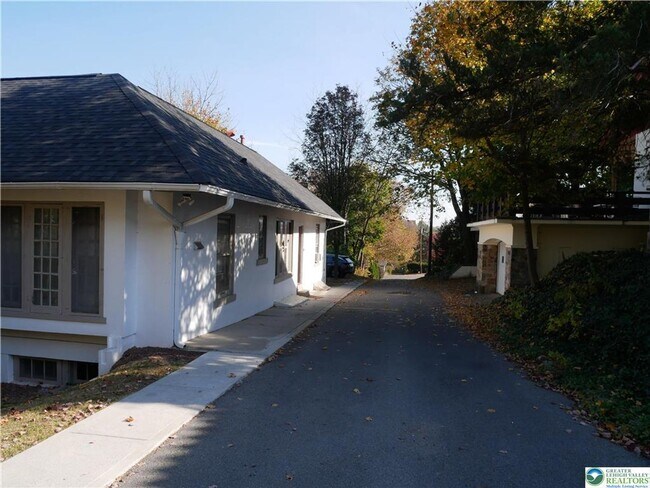 Foto del edificio - 2110 Walnut St