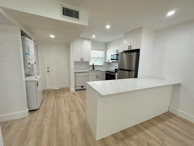 Foto del edificio - 2755 W Atlantic Ave