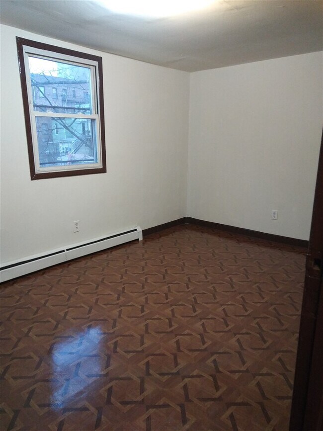 Foto del edificio - 174 Summit Ave