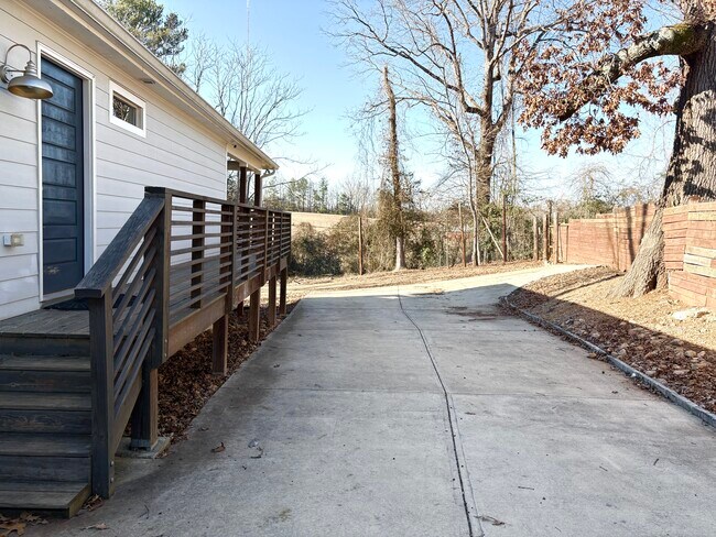 Foto del edificio - 252 Tiger Flowers Cir NW