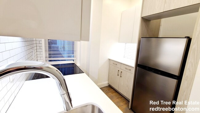 Photo - 111 Park Dr Apartment