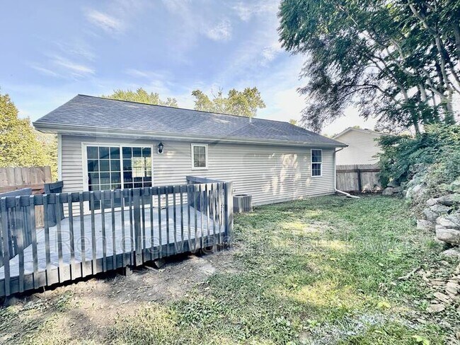 Foto del edificio - 2144 SE 6th St