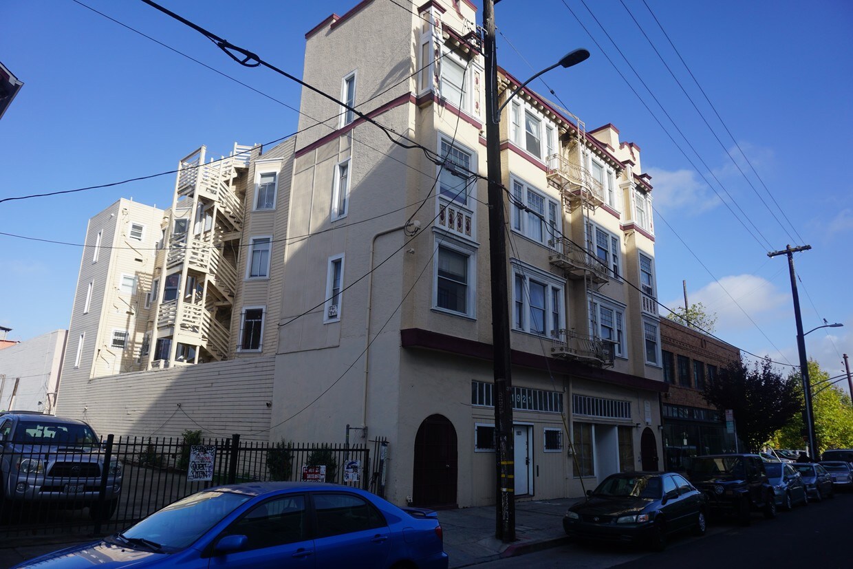 Building Photo - 1919 Martin Luther King Jr Way