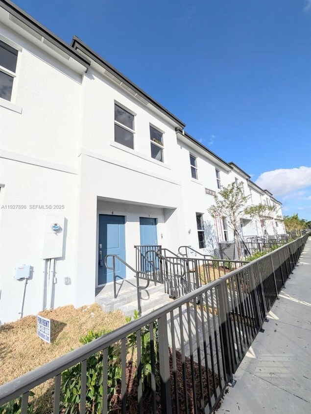 Foto principal - 15557 SW 280th St