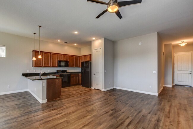 Foto del edificio - 6457 E Endicott Way
