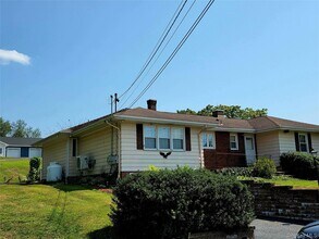 Building Photo - 410 Plattekill Ardonia Rd