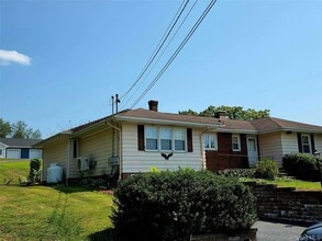 Building Photo - 410 Plattekill Ardonia Rd