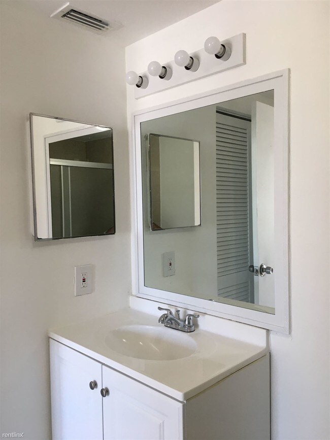 Foto del edificio - 1 br, 1 bath Apartment - Aviator South Beach